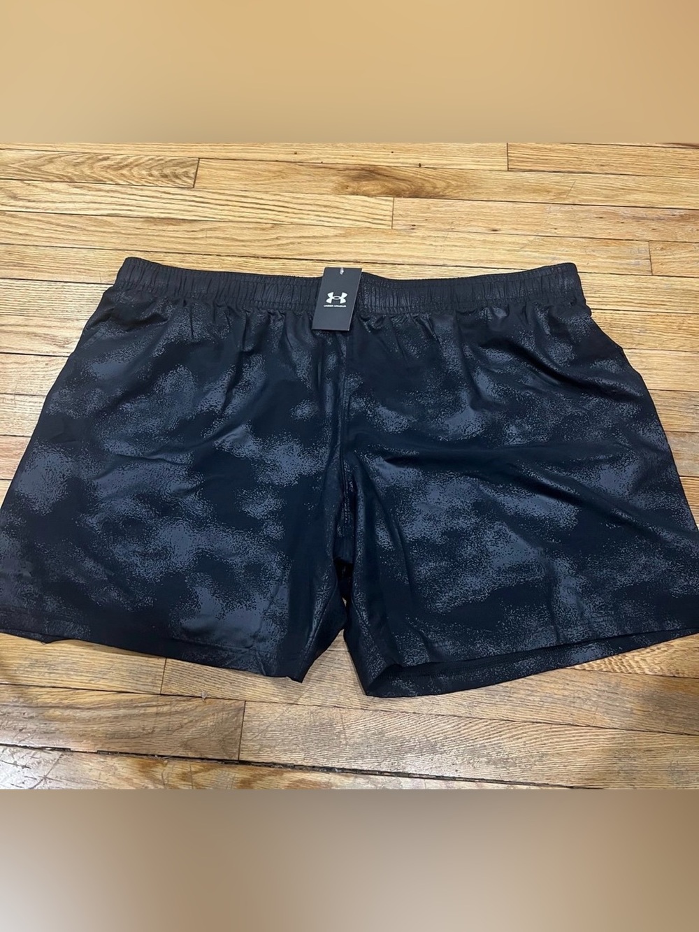 Under Armour Men's Black Textured Swim Trunks 4xl no liner